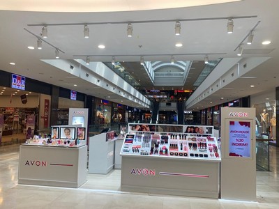Avon Antalya Özdilek AVM Kiosk