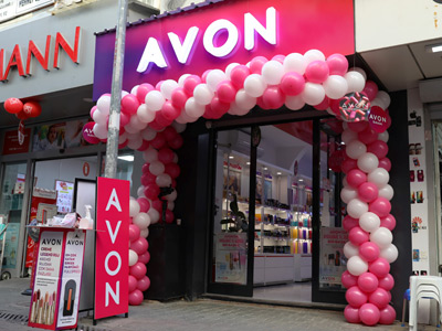 Avon Karşıyaka Cadde Mağazası